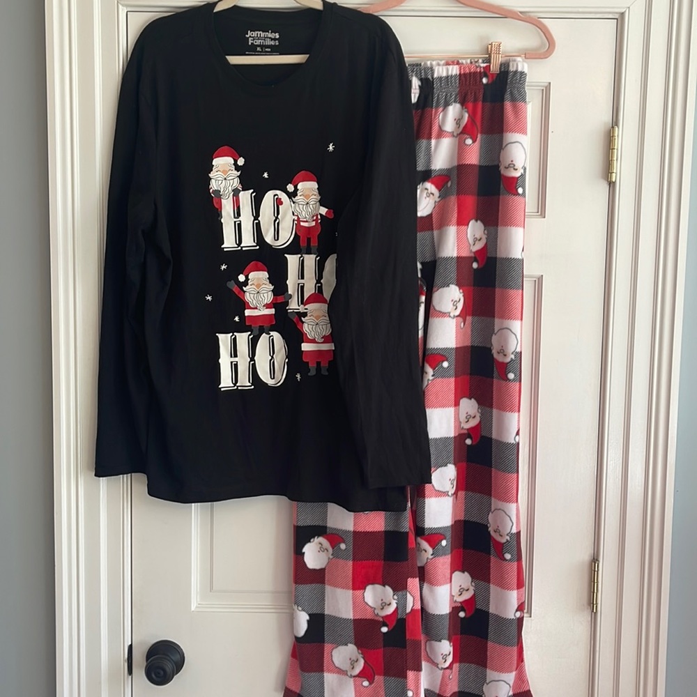 NWOT Pj set- Ho Ho Ho, jammies for your families mens matching family pajamas